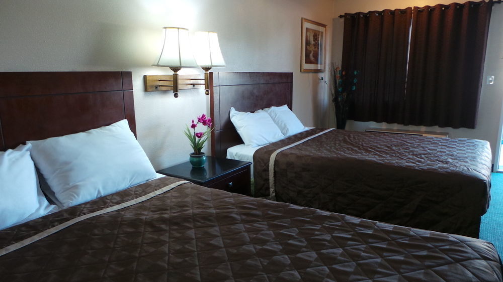 The Dixie Orange County Hotel Stanton Ngoại thất bức ảnh